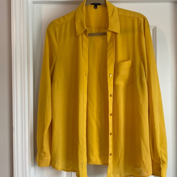 The Limited Ladies Yellow Button Down Blouse
